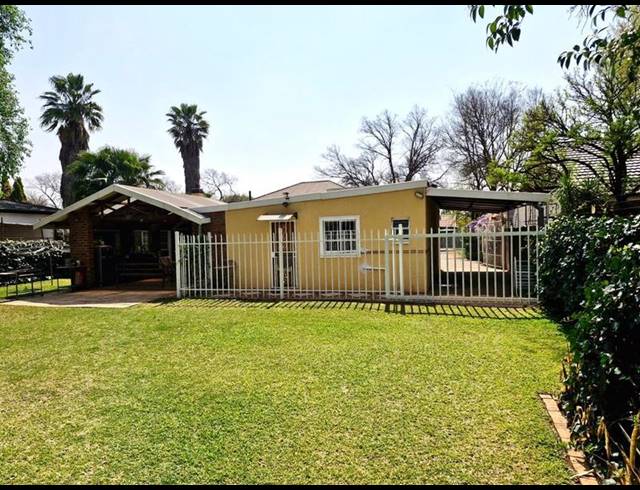 3 BEDROOM HOUSE FOR SALE IN POTCHEFSTROOM CENTRAL